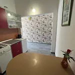 Peronja Seafront Appartement *