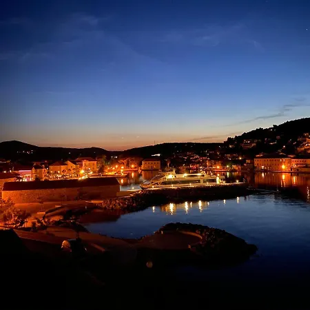 Apartmán Peronja Seafront Jelsa (Hvar)