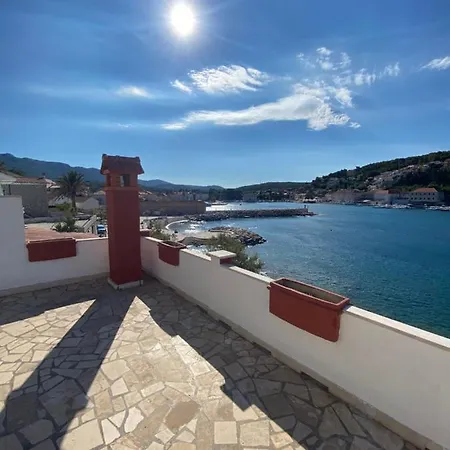 Apartmán Peronja Seafront Jelsa (Hvar)