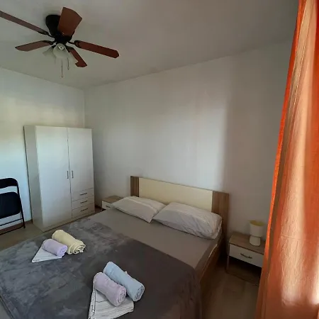 Peronja Seafront Apartmán Jelsa (Hvar)