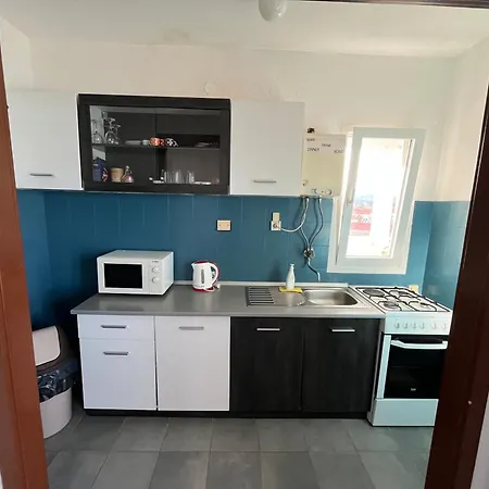 Peronja Seafront Apartmán