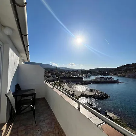 Peronja Seafront *