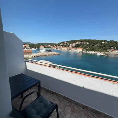 Peronja Seafront Jelsa (Hvar)