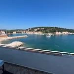 Peronja Seafront Appartamento *