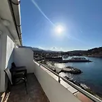 Peronja Seafront *